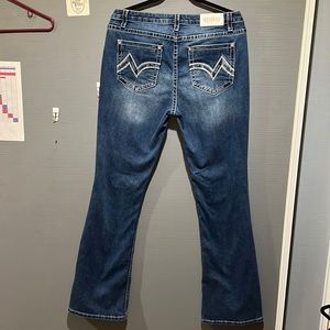 Size 33 Shyanne Jeans with Rhinestones on pockets